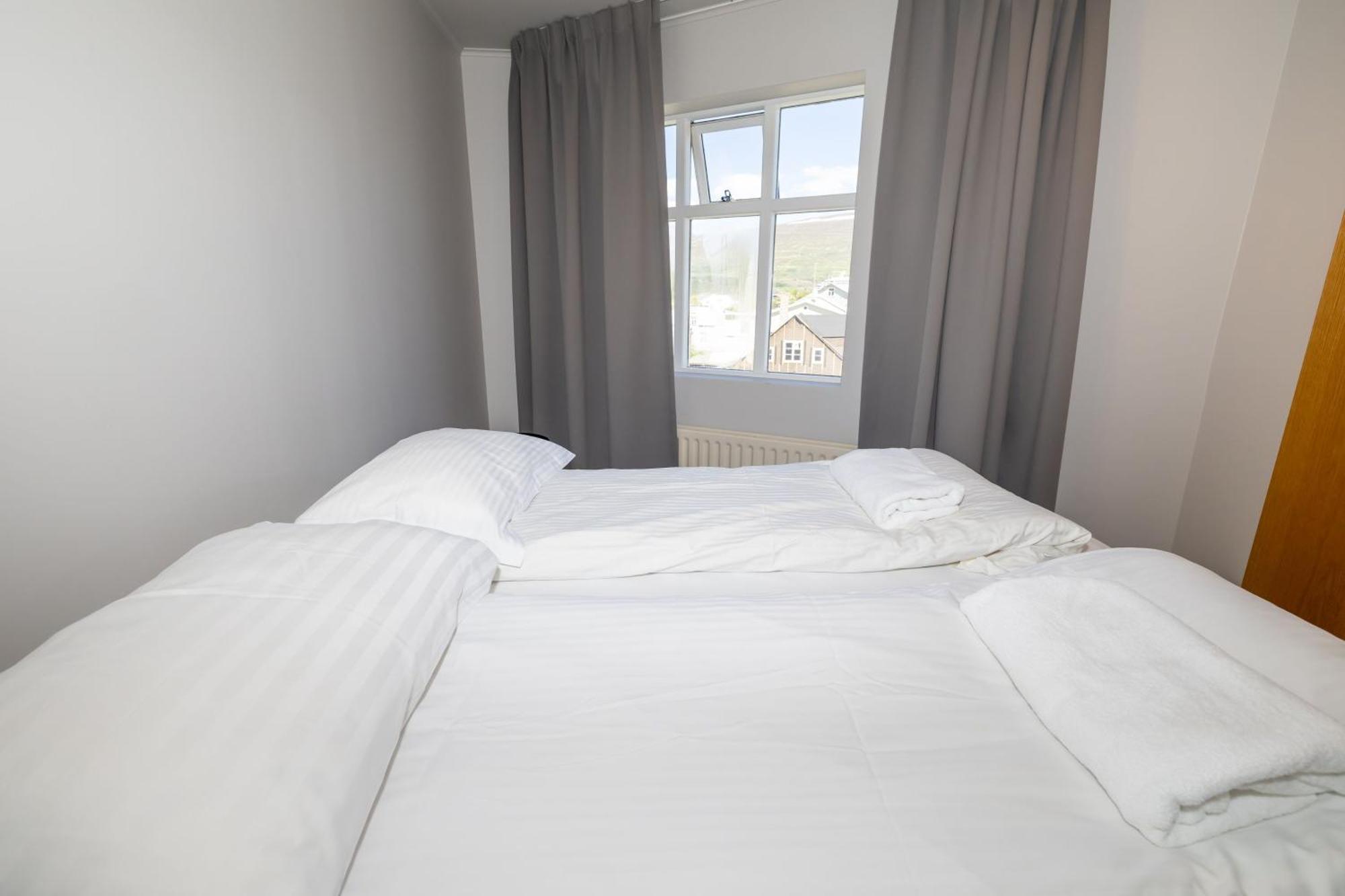 Steinaskjol Apartments Akureyri Buitenkant foto