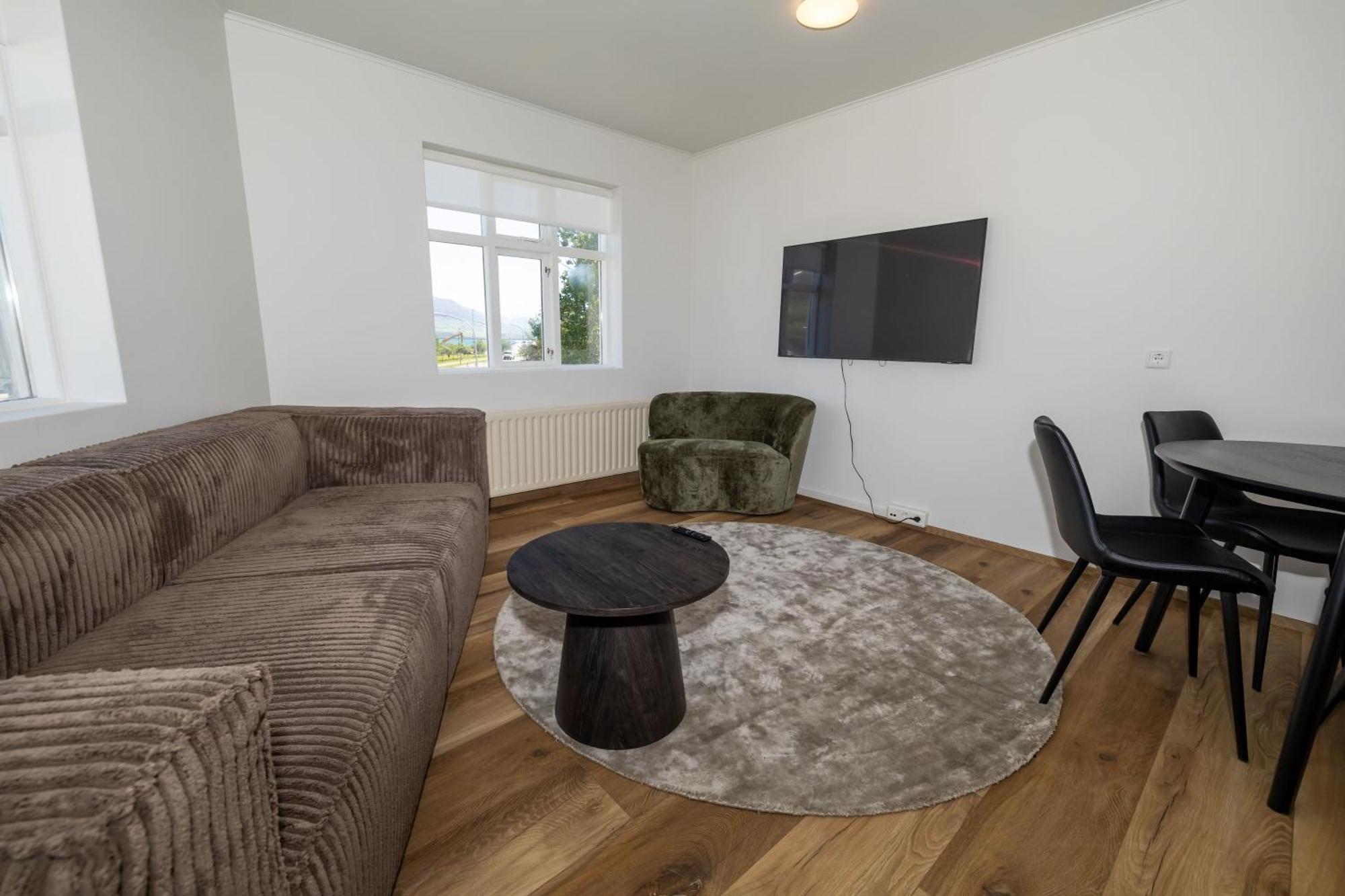 Steinaskjol Apartments Akureyri Buitenkant foto