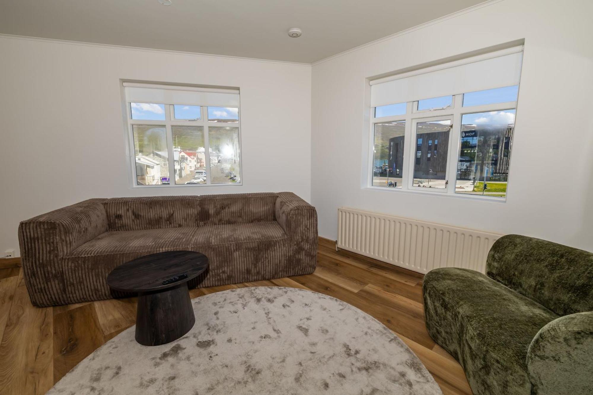 Steinaskjol Apartments Akureyri Buitenkant foto