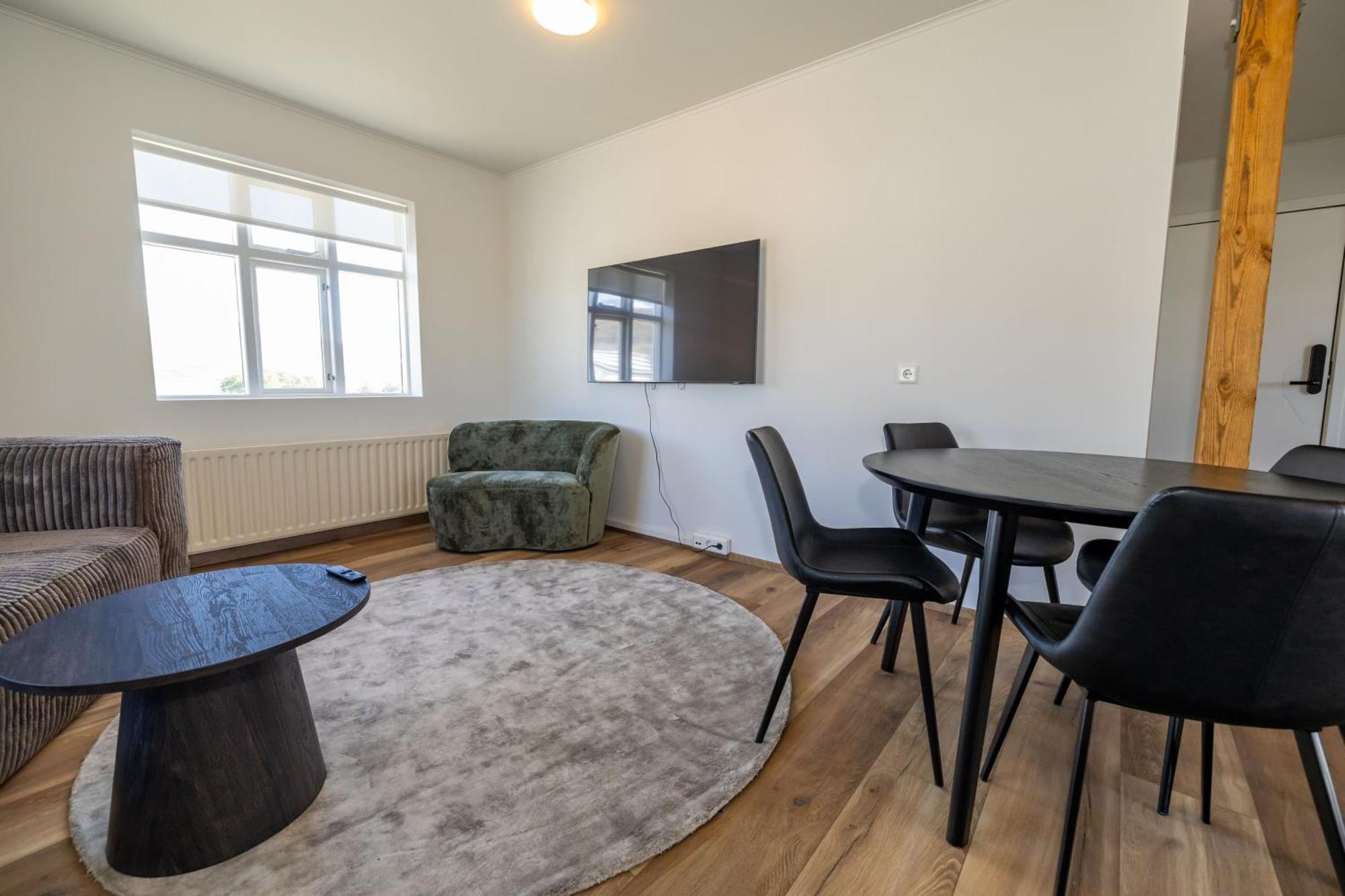 Steinaskjol Apartments Akureyri Buitenkant foto