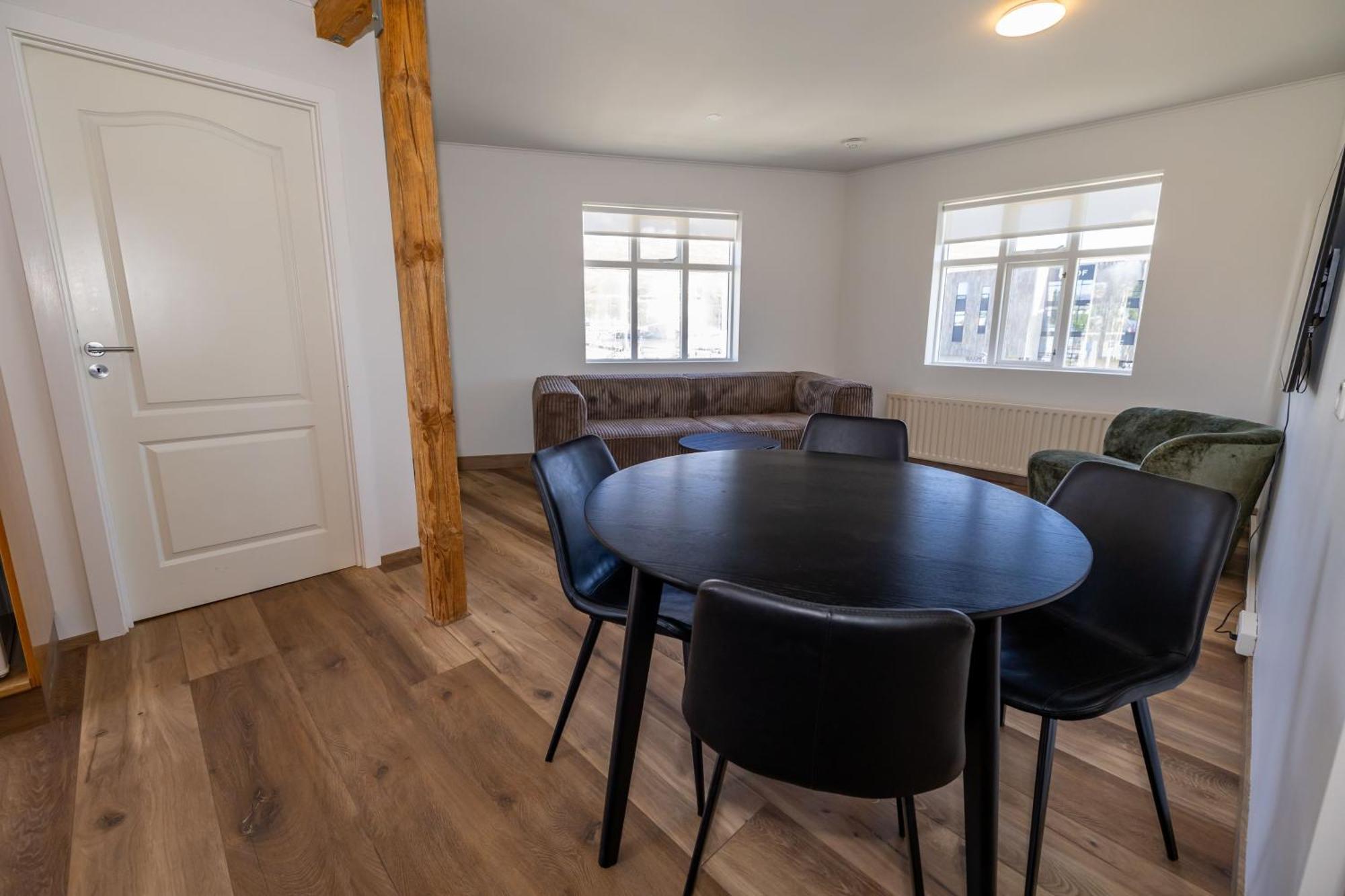 Steinaskjol Apartments Akureyri Buitenkant foto